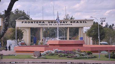 Ley de frontera empezó a regir este lunes: ¿Qué implica?