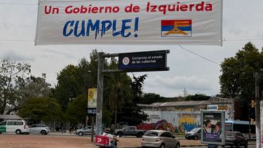 El gobierno te mintió: Intendencia retira las pancartas y edil de la oposición habló de expresión pública