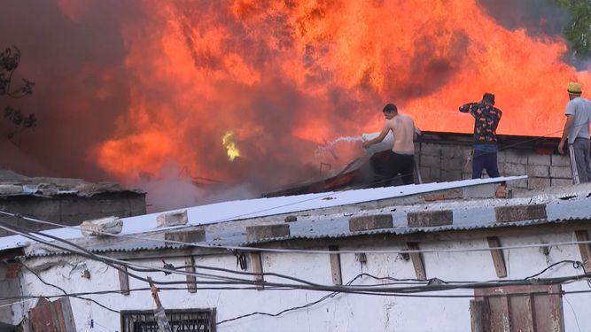 Vecinos del barrio Coppola piden ayuda tras incendio