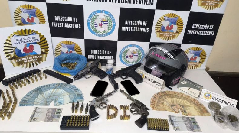 La Policía evitó un presunto sicariato en Rivera y encontró un arsenal durante allanamientos
