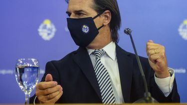 El 55% de los uruguayos aprueba la gestión del presidente Lacalle Pou