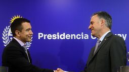 Yamandú Orsi recibió a Daniel Noboa: Uruguay y Ecuador firmaron dos acuerdos en materia de seguridad