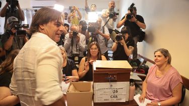 Luis Lacalle Pou espera resultados del balotaje en la Torre Ejecutiva