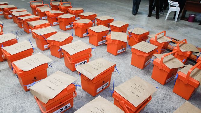 Bordaberry presentó proyecto para reducir ciclo electoral: así propone que sea el calendario de votaciones