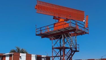 Uruguay firmó contrato para la compra de radares civiles y militares para el control de las fronteras