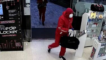 Robaron una farmacia en Pocitos y se llevaron perfumes