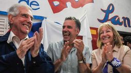 Frente Amplio destacó legado de Tabaré Vázquez como líder