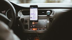 La Justicia obligó a Uber a indemnización millonaria a chofer: reconoció relación laboral con la empresa