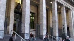 Valentín Trujillo acusó a la actual directora de la Biblioteca Nacional de falsear la verdad