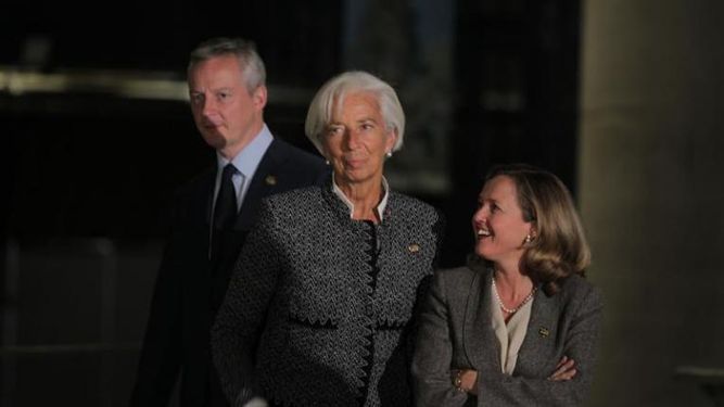 FMI proyecta inflación de 1.000.000% para Venezuela