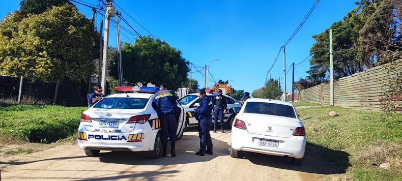 Homicidio en Barros Blancos: un hombre fue asesinado y su cuerpo fue prendido fuego