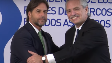 Lacalle Pou le respondió a Alberto Fernández.