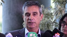 El BROU estará vinculado a lo territorial; Álvaro García, que consultará a expresidentes de la institución