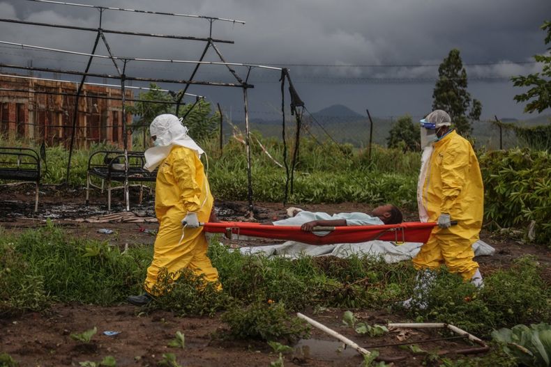 Ébola en Congo: la OMS elevó al máximo la alerta por el avance del brote