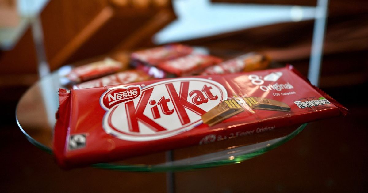 Insólito: robaron un camión con 12 toneladas de chocolates KitKat en Europa