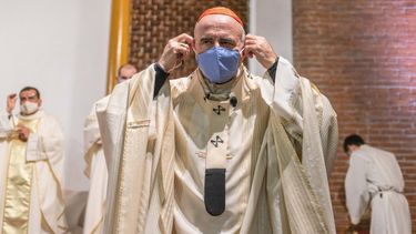 El arzobispo Daniel Sturla dio positivo de COVID-19