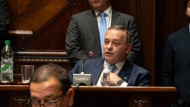 Legisladores de la oposición y el Frente Amplio elogiaron a Álvaro Delgado, que renunció al Senado &nbsp; &nbsp;