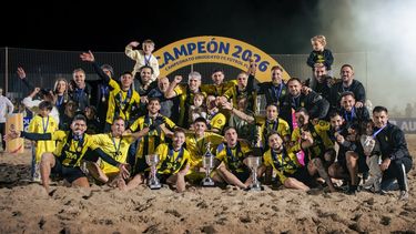 Peñarol campeón uruguayo de fútbol playa: lo ganó de punta a punta y jugará la Libertadores 2027