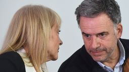 Primera reunión entre Yamandú Orsi y Carolina Cosse, con expectativas pero sin grandes anuncios