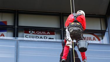 Economía uruguaya se contrajo 2,8% en primer trimestre