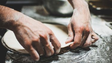 Trabajador fue despedido tras resultar positivo a COVID-19