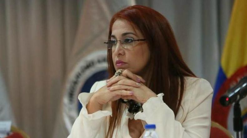 Maduro cesó a ministra que informó sobre crisis sanitaria