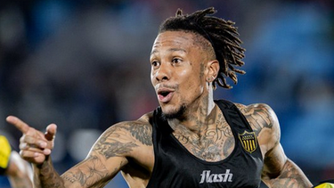 La Joya Abel Hernández apareció en la hora y Peñarol estiró la definición del Uruguayo.
