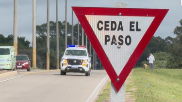 siniestro fatal en conciliacion: un hombre murio y otro esta grave tras chocar en moto contra un camion